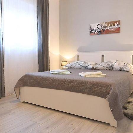 זאדאר Apartment Karla מראה חיצוני תמונה
