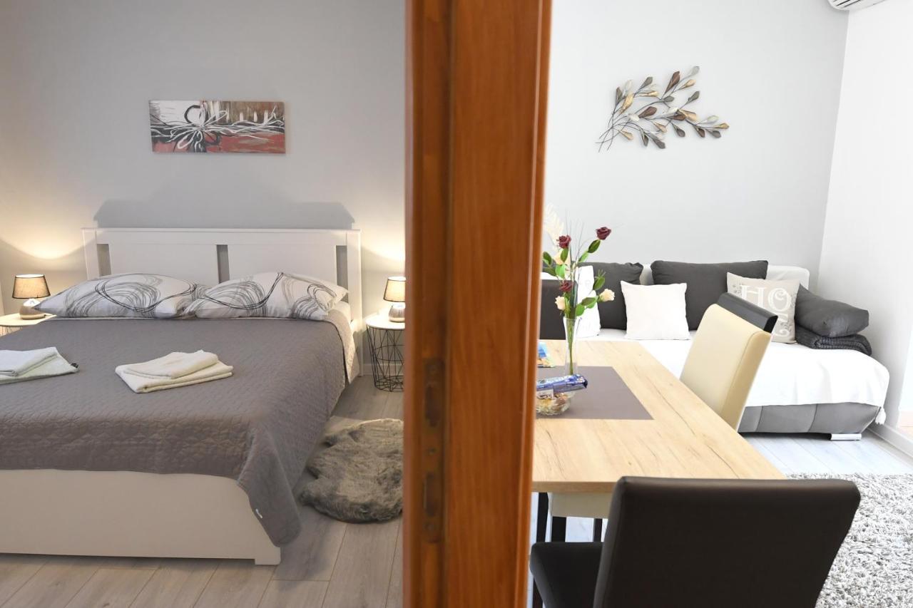 זאדאר Apartment Karla מראה חיצוני תמונה